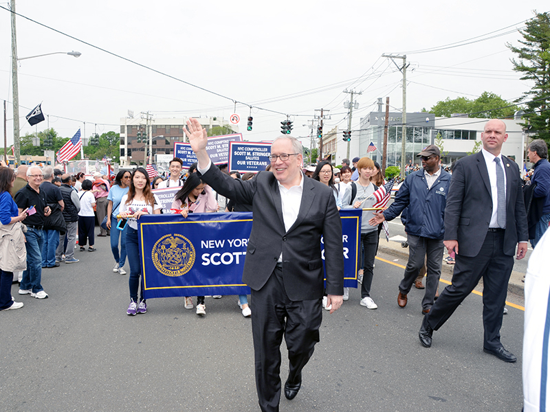 Memorial Day march with NYC Comptroller Stringer