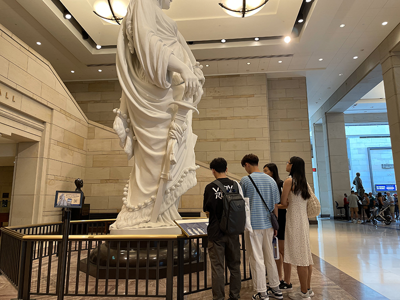 US Capitol Visitor Center Guided Tour